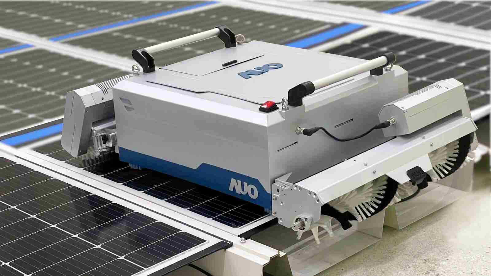 z6尊龙致力EPC场域技术升级，，，导入清洁机器人搭配传感器与AI数据分析，，，，大幅减少维运成本