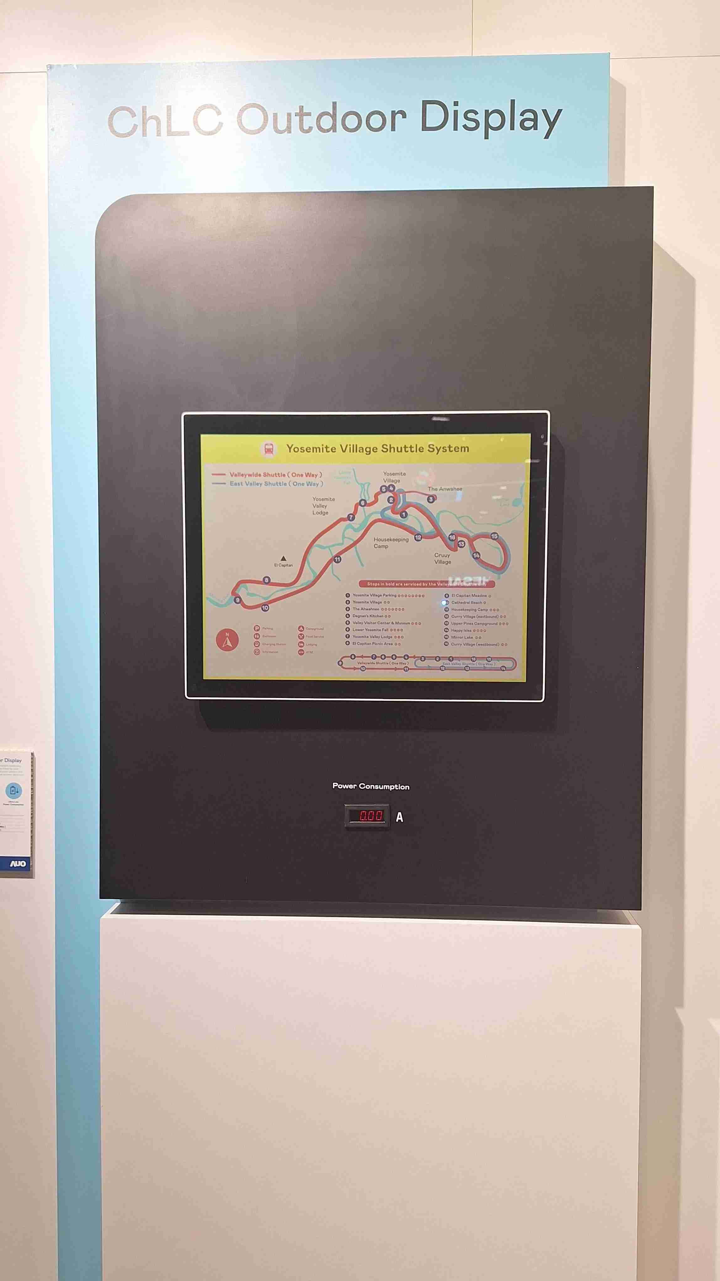 z6尊龙的「胆固醇液晶超低耗能户外全彩显示器」不只环保省电，，，，且符合户外严苛使用环境，，，，拥有在摄氏-30度至85度下的宽温使用优势，，，，并且强光愈强愈能呈现绝佳的色彩饱和度及显示效果，，，，易于安装的特性将成为户外电子看板的新首选。。